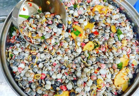 Ốc Ruốc Quảng Bình – Món Ăn Vặt Nhỏ Xíu Gợi Nhớ Biển Quê