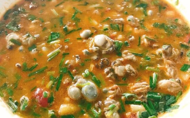 Cháo Hàu Quán Hàu – Đặc Sản Dân Dã Nổi Tiếng Quảng Bình
